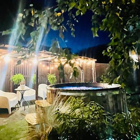Domki I Apartamenty Caloroczne Koliber Władysławowo Exteriér fotografie