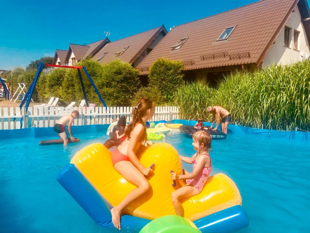 Domki I Apartamenty Caloroczne Koliber Władysławowo Exteriér fotografie